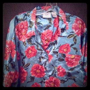 Satin Floral Lounger